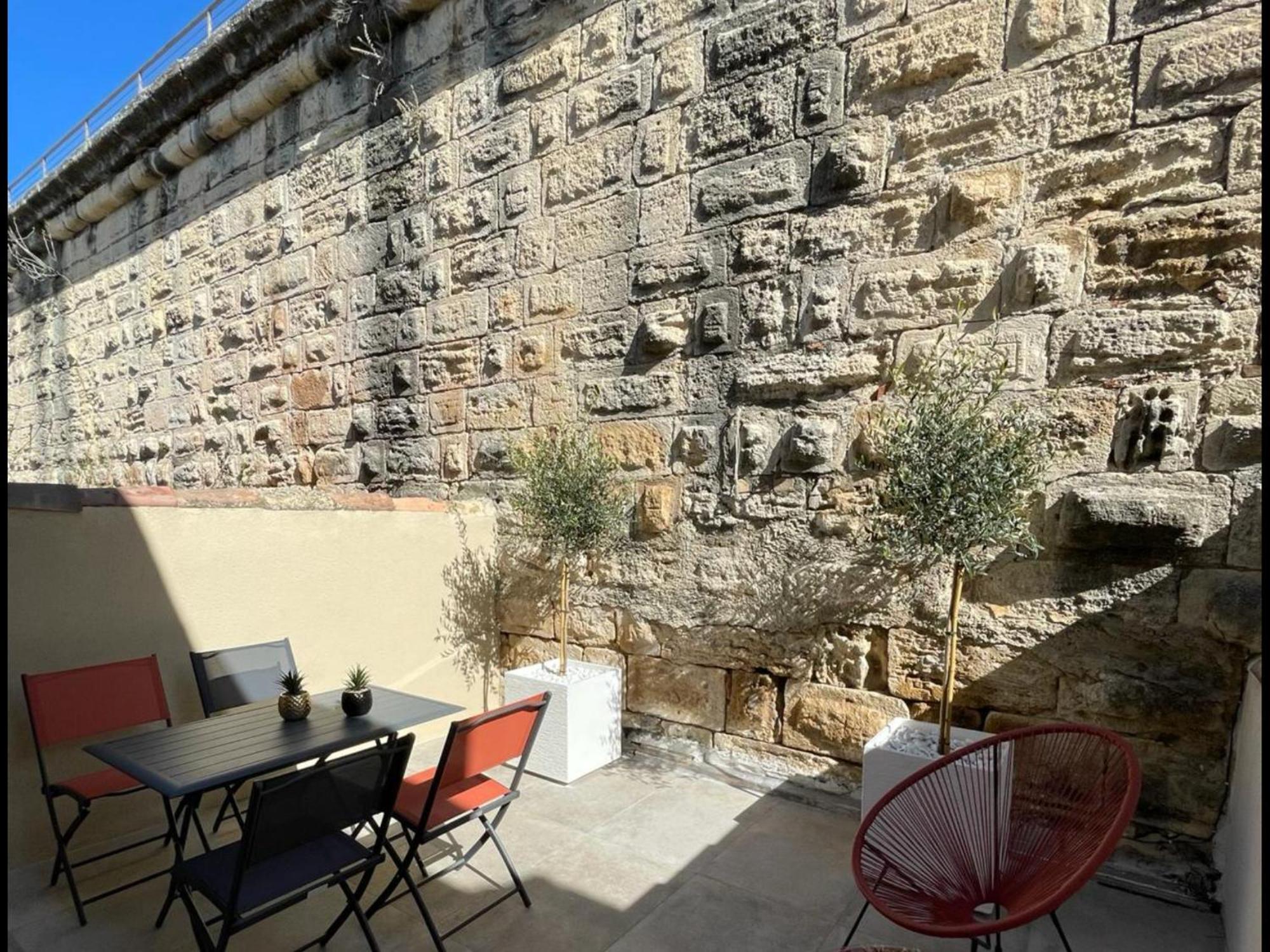 Maison Cosy, 2 Chambres, Adossee Aux Remparts Aigues-Mortes Exterior photo